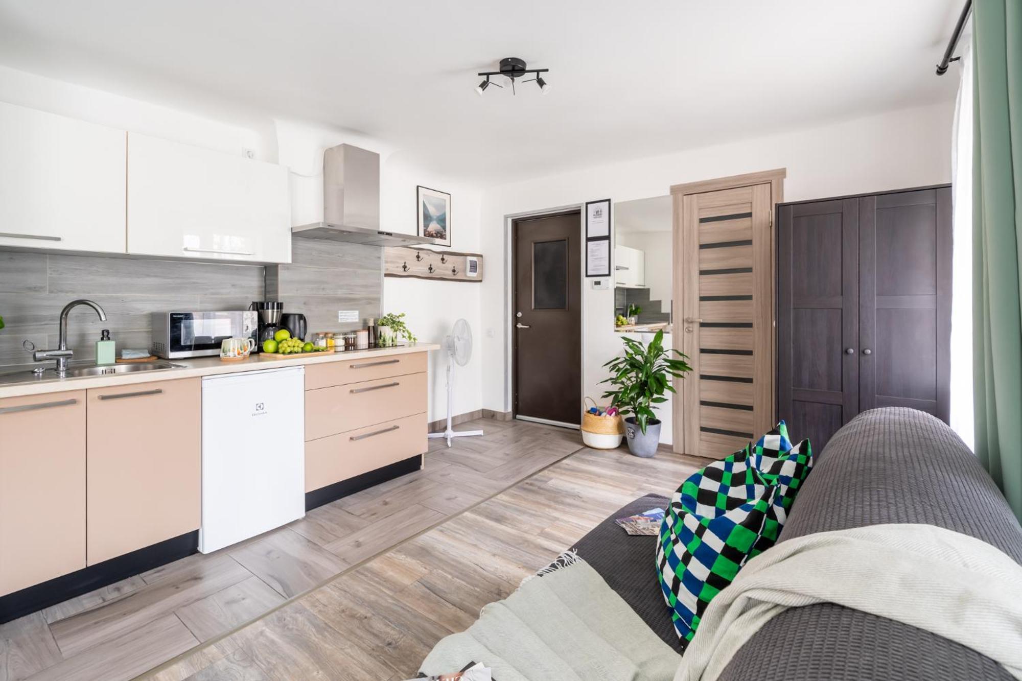 Green Garden & Private Parking Apartments With Playground Riga Extérieur photo