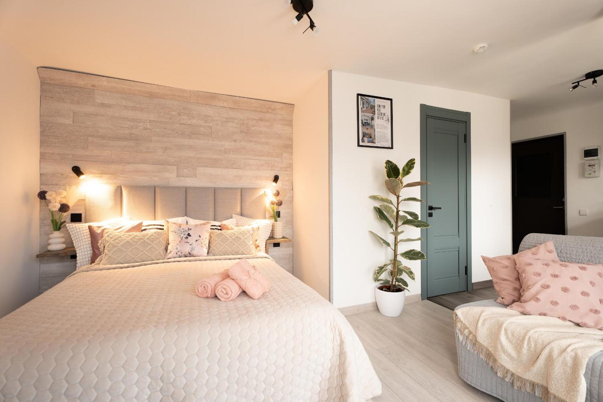 Green Garden & Private Parking Apartments With Playground Riga Extérieur photo