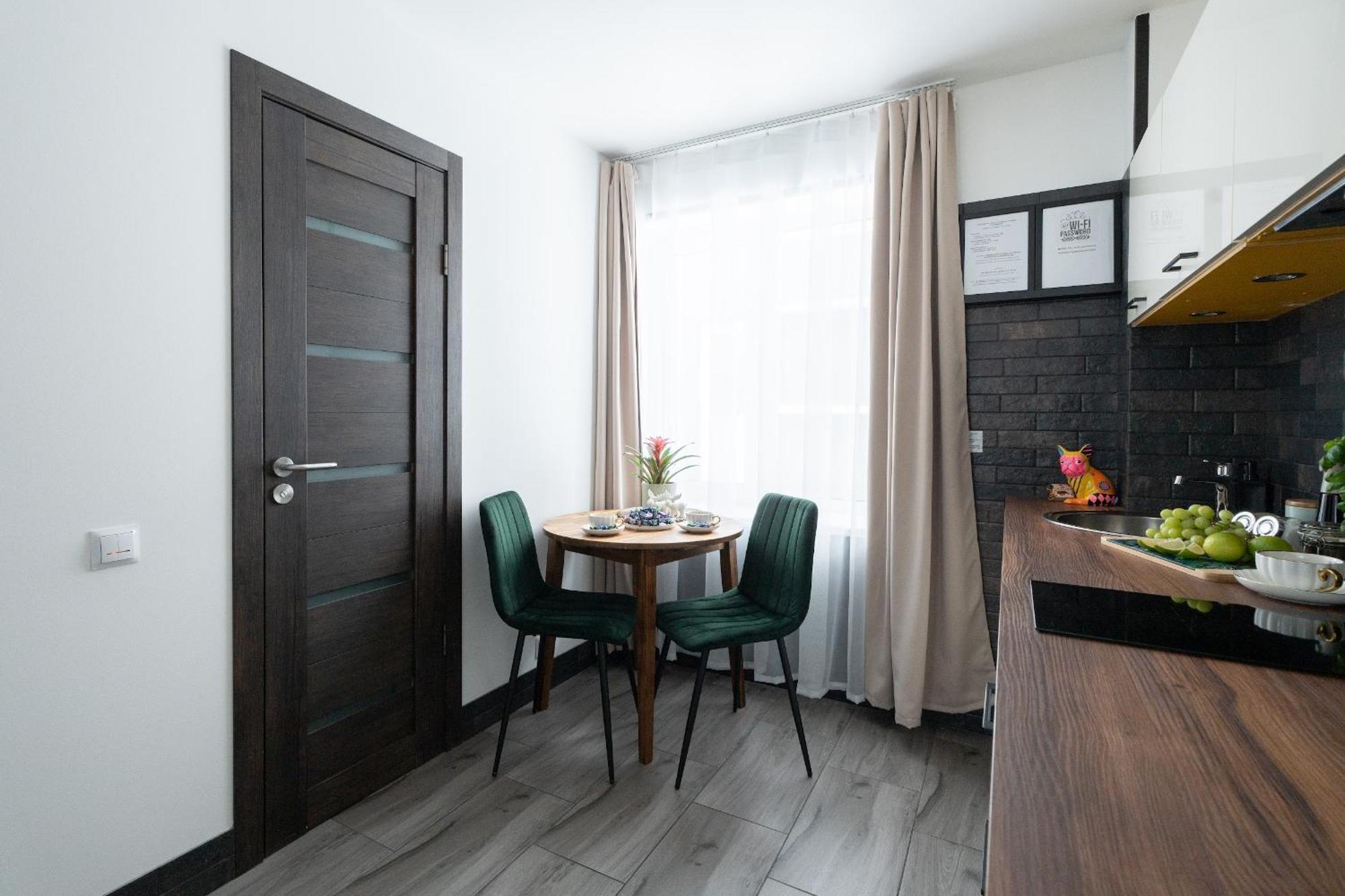 Green Garden & Private Parking Apartments With Playground Riga Extérieur photo
